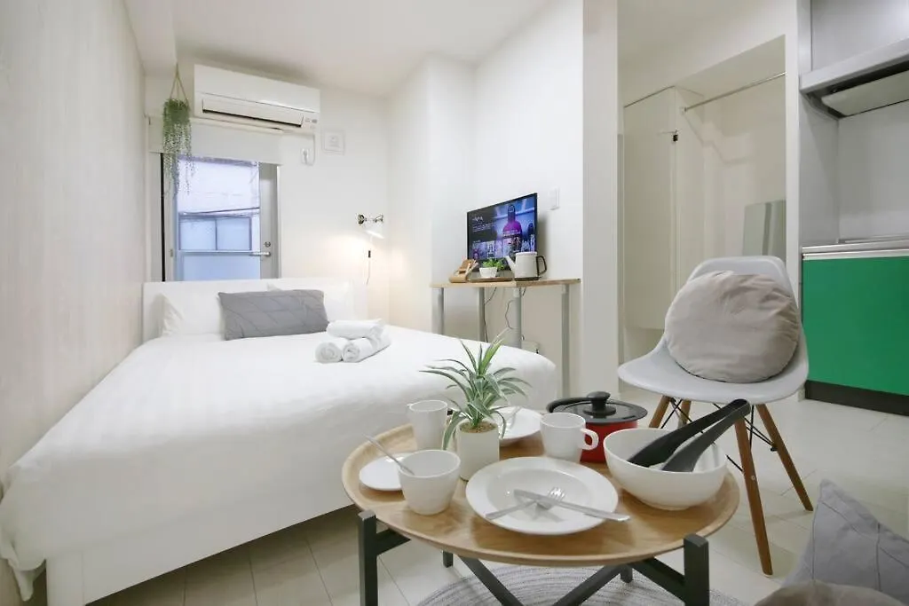 Real Kinshi 201 Apartment Tokyo Japan