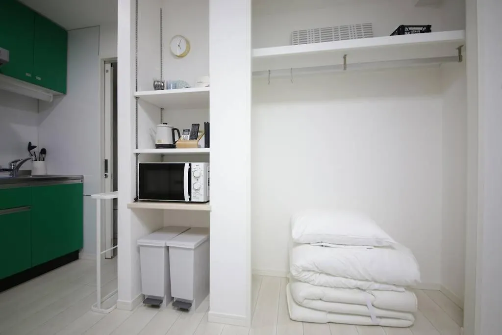 Real Kinshi 201 Apartment Tokyo